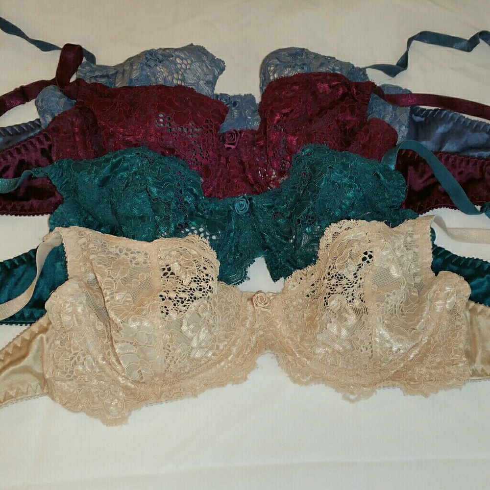 Victoria Secret Vintage Lace Bra Bundle
